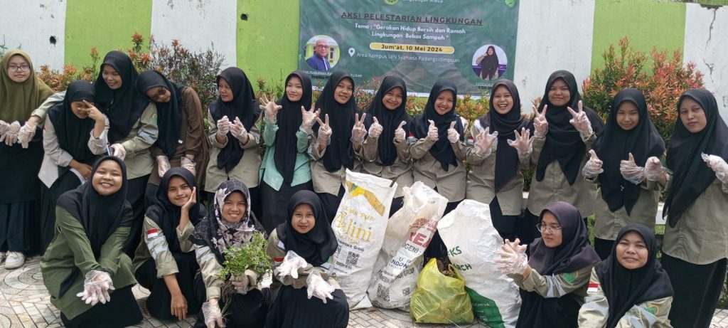 PKSLH Kembali Gelar Aksi Pelestarian Lingkungan: Langkah Nyata untuk Kelestarian dan Kebersihan Lingkungan